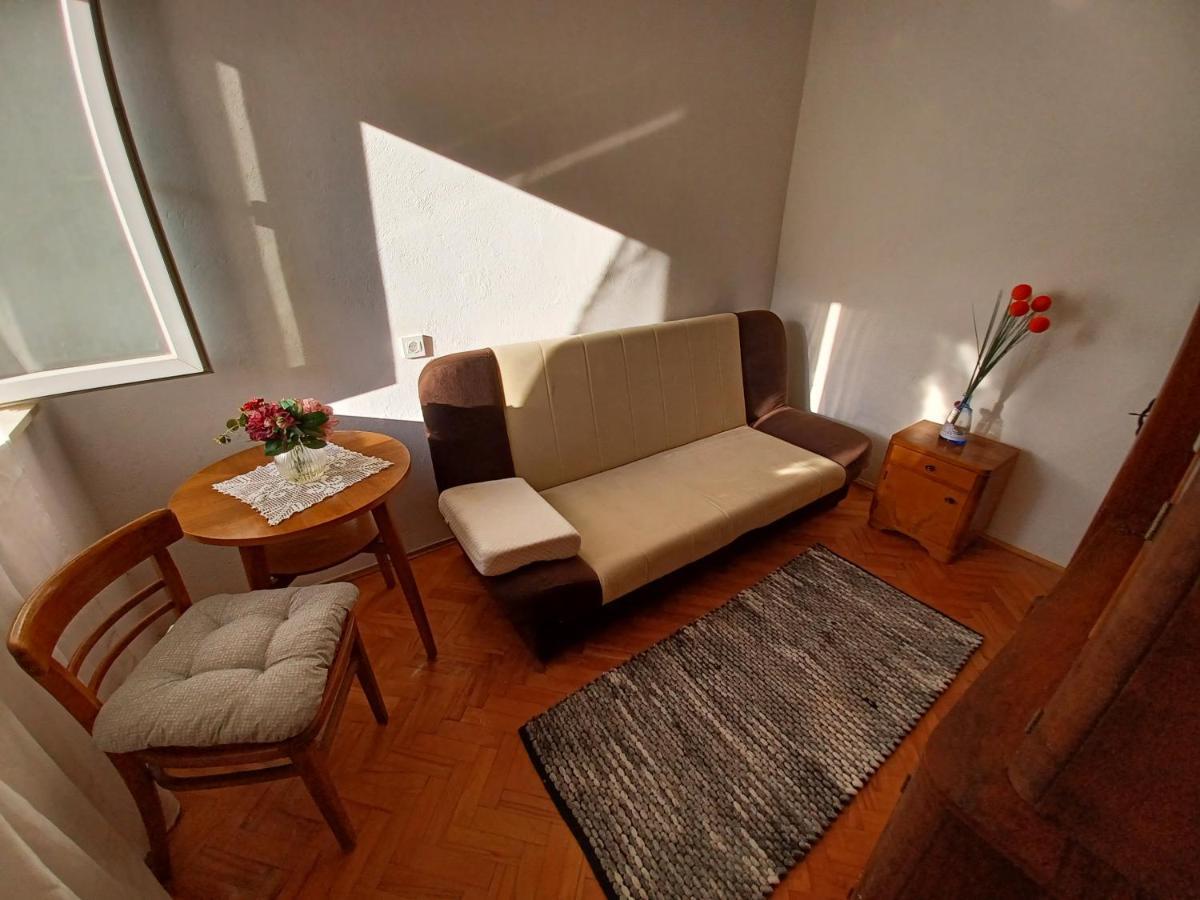 Apartments Andrea Jesenice  Dış mekan fotoğraf