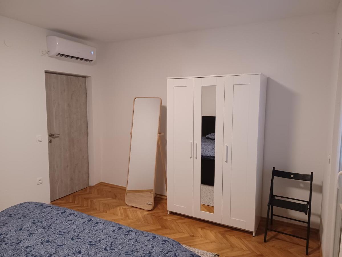 Apartments Andrea Jesenice  Dış mekan fotoğraf