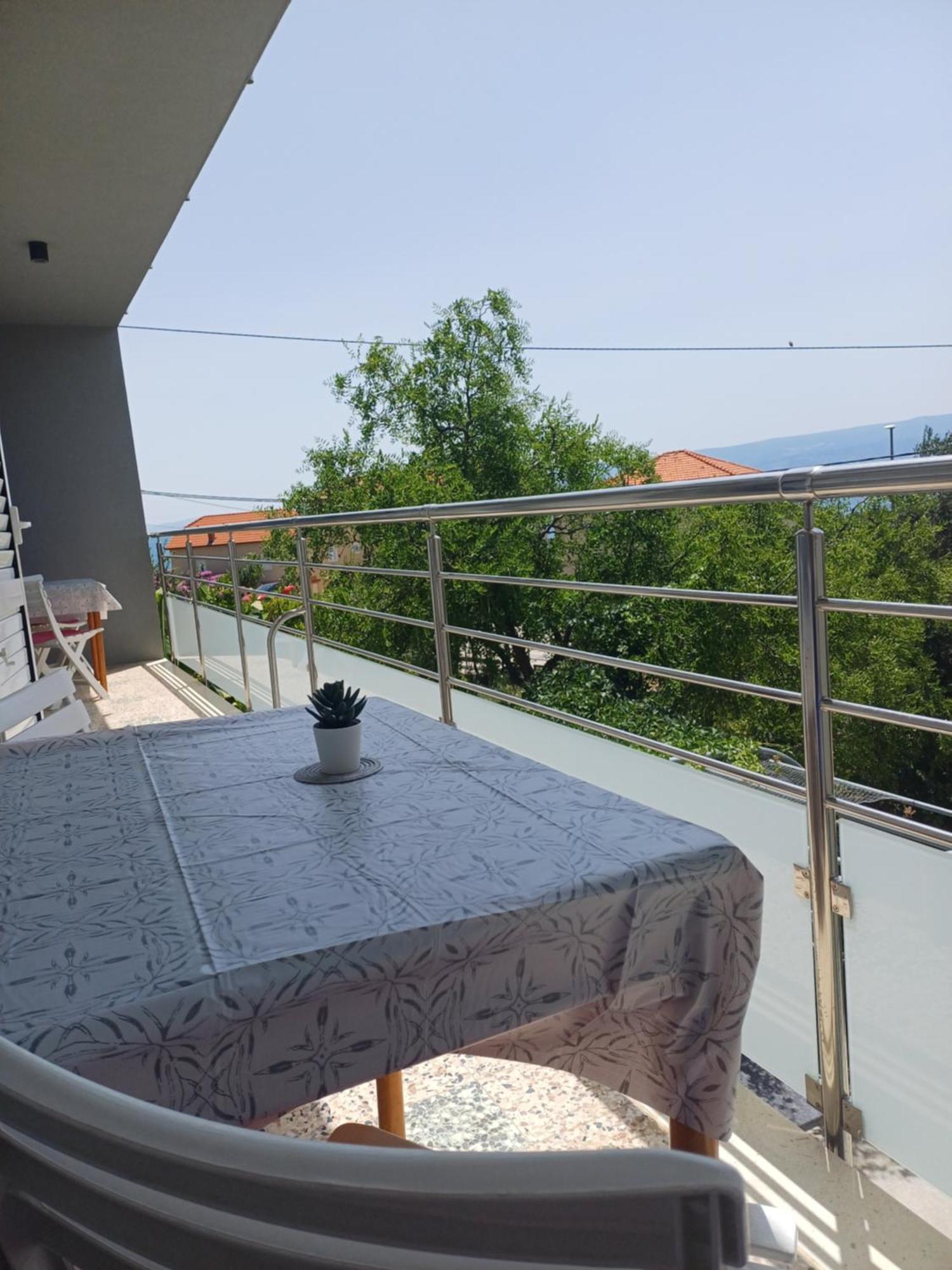 Apartments Andrea Jesenice  Dış mekan fotoğraf